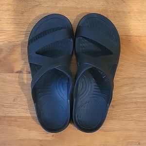 Brand New NUUSOL Slide Sandals
